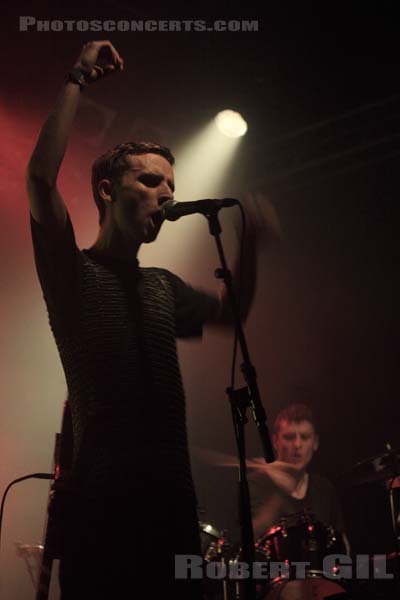 THESE NEW PURITANS - 2010-04-29 - PARIS - Point Ephemere - Jack Barnett - George Barnett